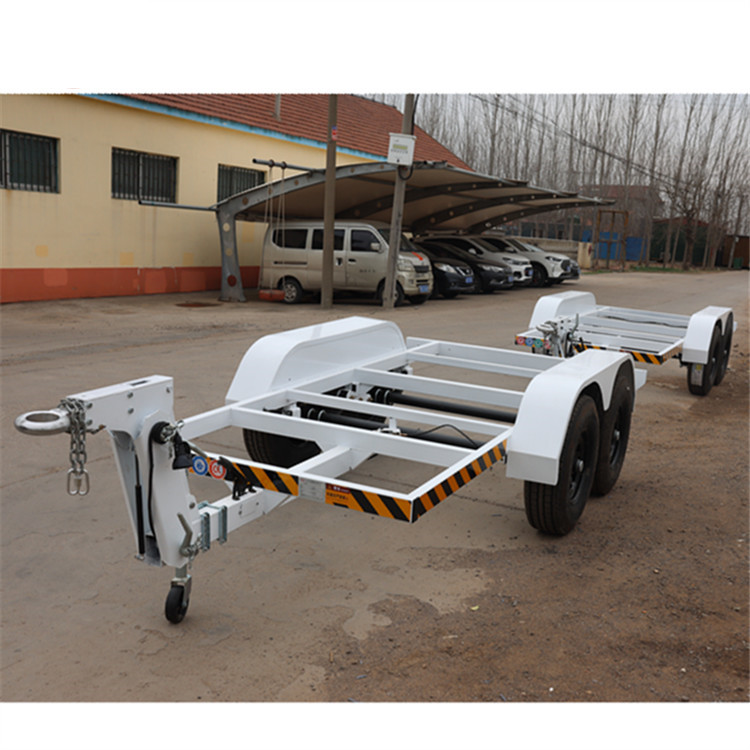 集装箱房车底盘