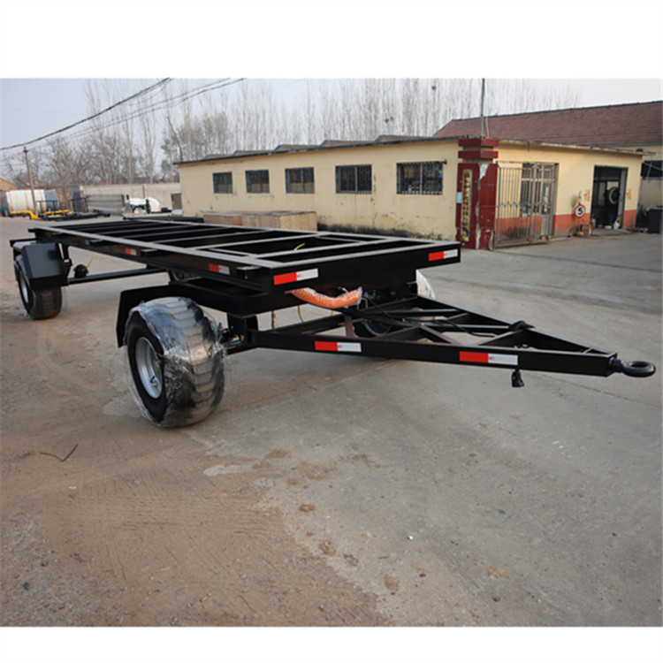 8吨运粮仓底盘拖车