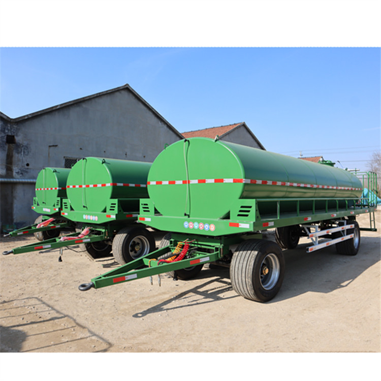 12吨水罐拖车